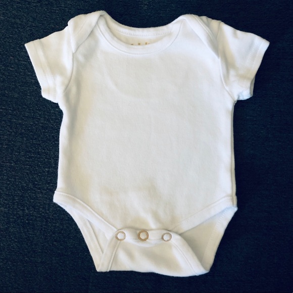 Newborn Onesie NWOT - Picture 1 of 3